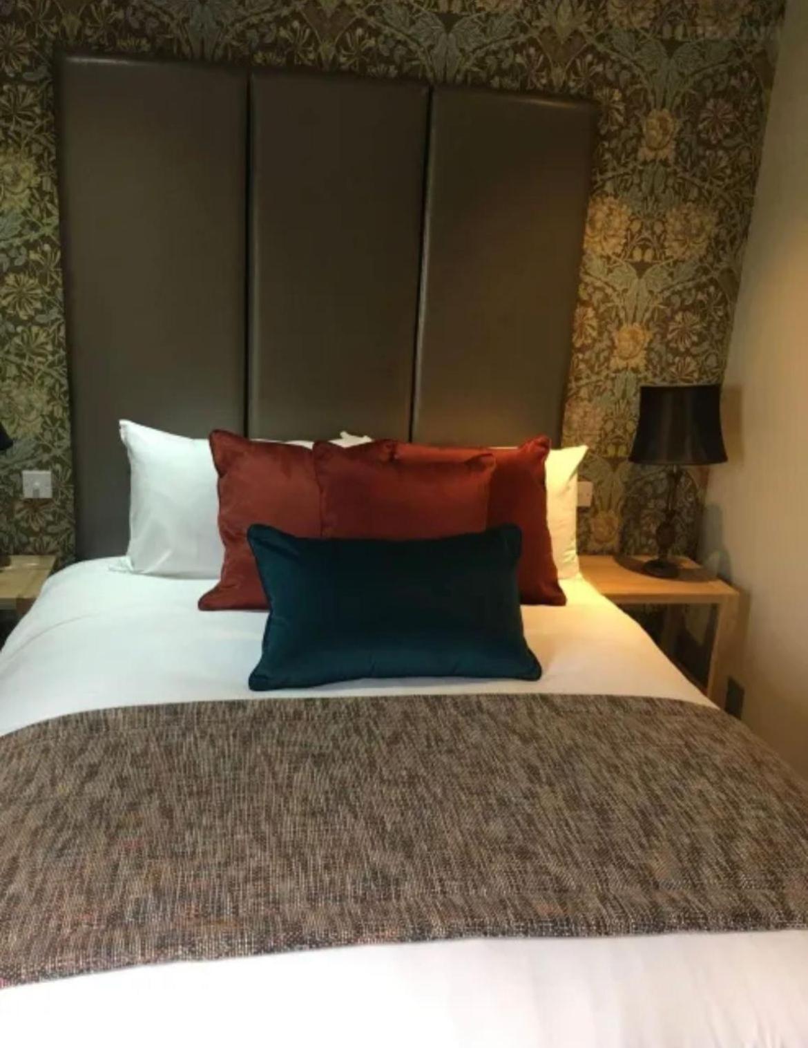 The New Hobbit Hotel Rooms Halifax Luaran gambar
